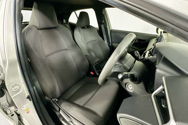 2020 Toyota COROLLA ASCENT SPORT MZEA12R