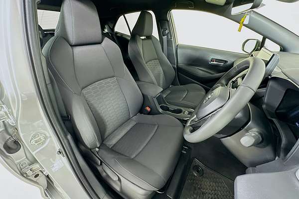 2023 Toyota COROLLA SX HYBRID ZWE219R