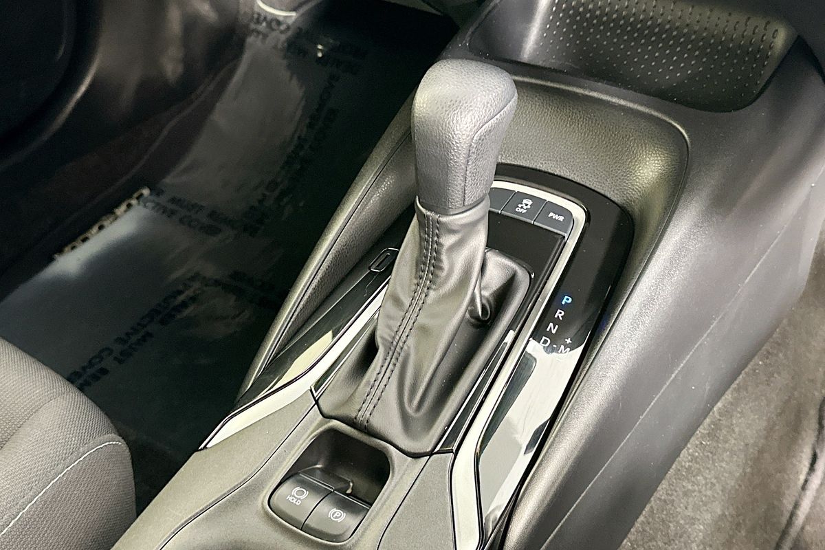 2024 Toyota COROLLA ASCENT SPORT MZEA12R