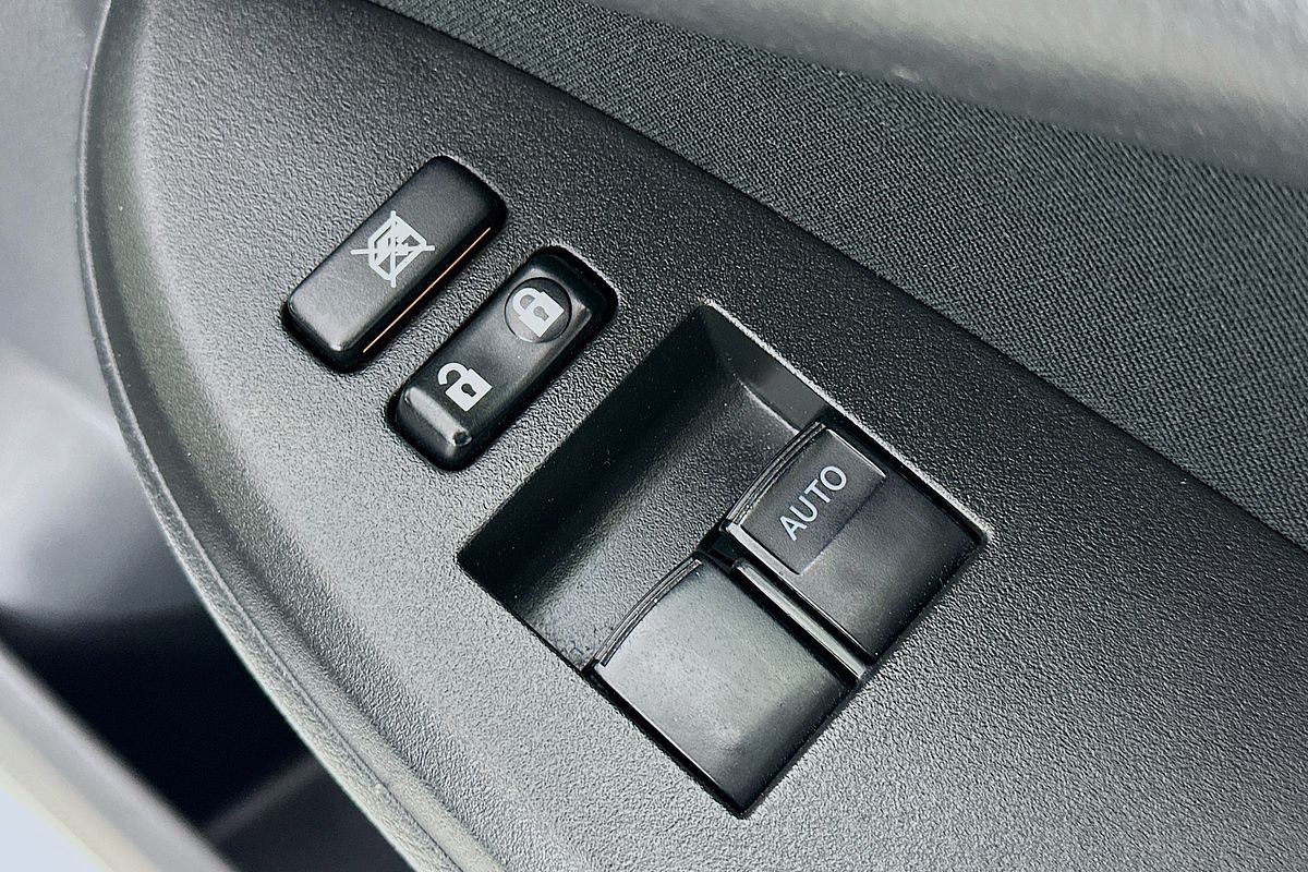 2010 Toyota COROLLA ASCENT ZRE152R MY10