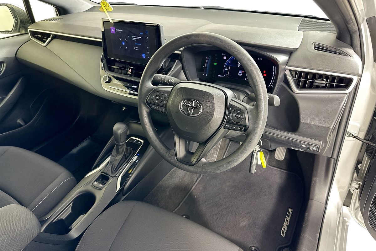 2024 Toyota COROLLA ASCENT SPORT MZEA12R