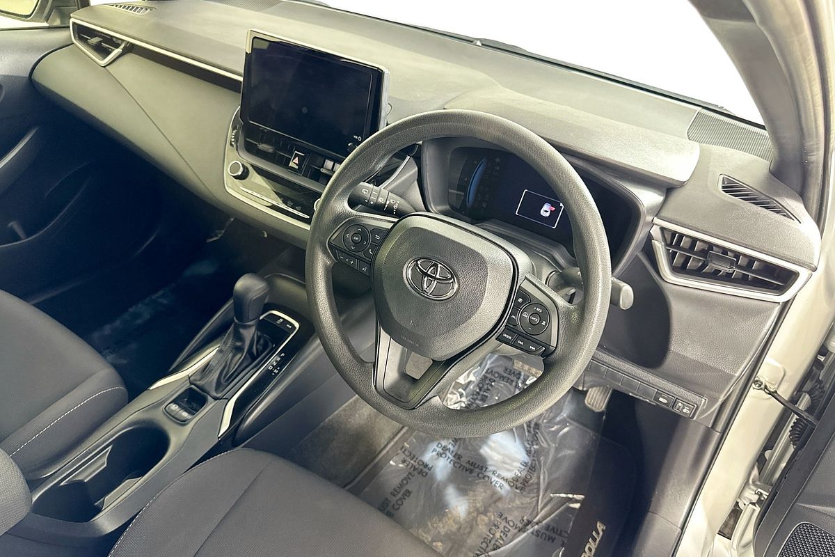 2024 Toyota COROLLA ASCENT SPORT MZEA12R