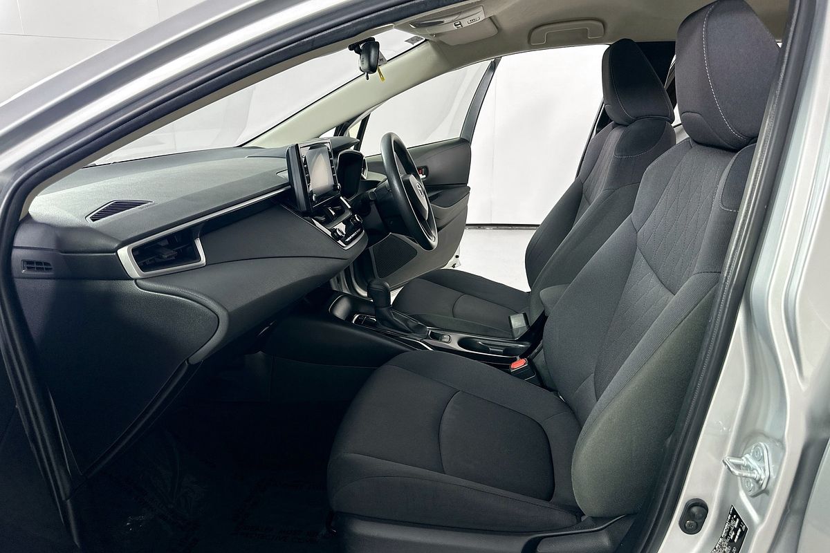 2020 Toyota COROLLA ASCENT SPORT MZEA12R