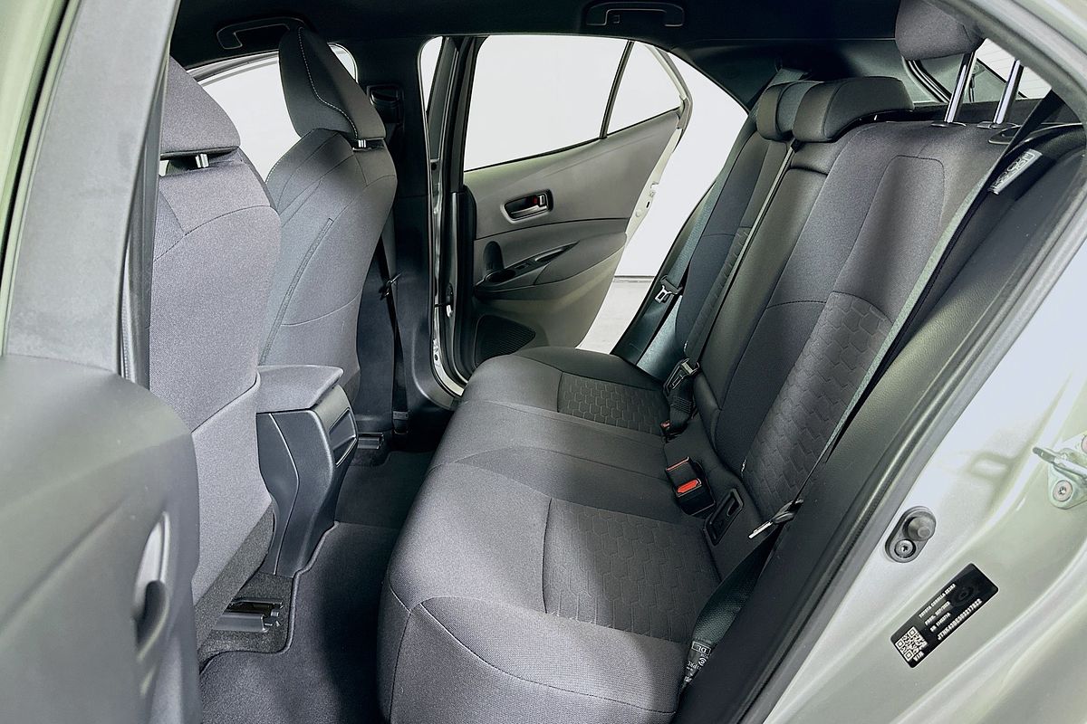 2023 Toyota COROLLA ASCENT SPORT MZEA12R