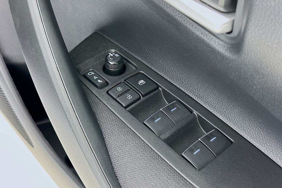 2023 Toyota COROLLA SX HYBRID ZWE219R