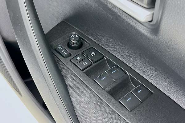 2023 Toyota COROLLA SX HYBRID ZWE219R