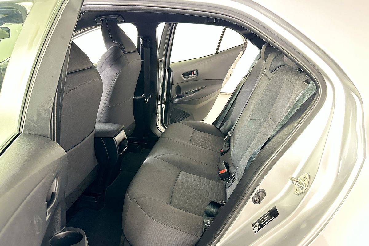 2024 Toyota COROLLA ASCENT SPORT MZEA12R