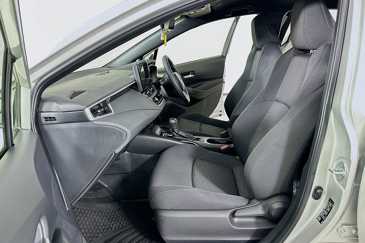 2023 Toyota COROLLA SX HYBRID ZWE219R