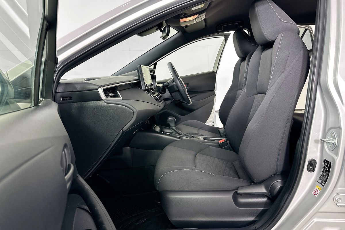 2019 Toyota COROLLA ASCENT SPORT HYBRID ZWE211R