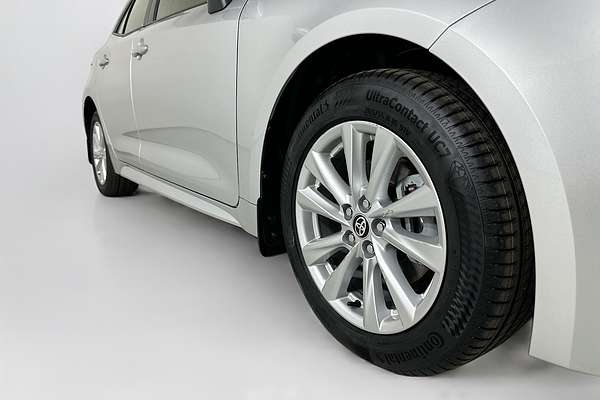 2024 Toyota COROLLA ASCENT SPORT MZEA12R