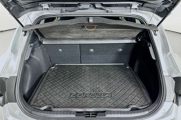 2023 Toyota COROLLA SX HYBRID ZWE219R