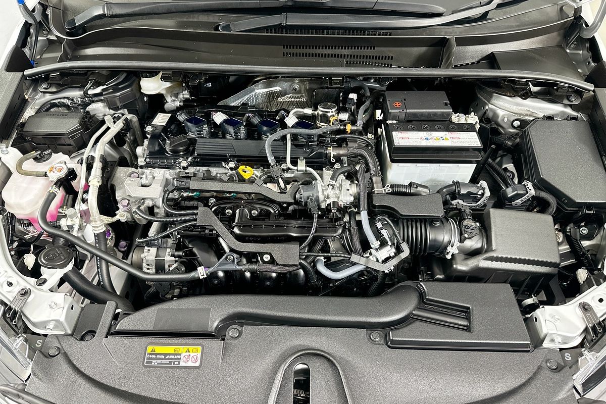 2024 Toyota COROLLA ASCENT SPORT MZEA12R