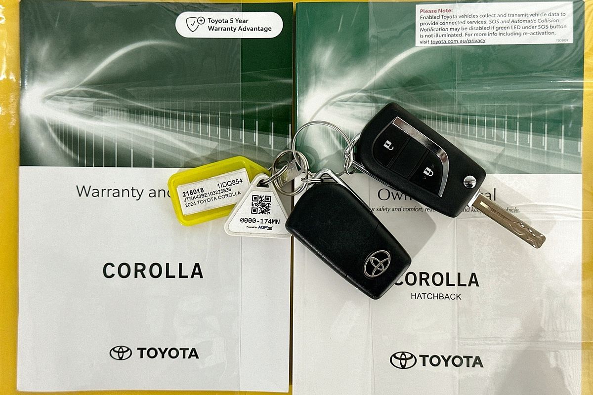 2024 Toyota COROLLA ASCENT SPORT MZEA12R