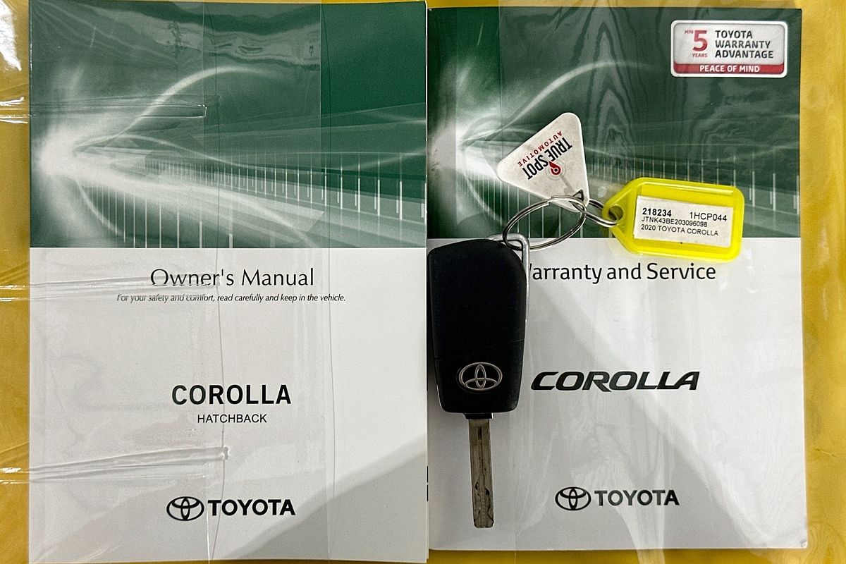 2020 Toyota COROLLA ASCENT SPORT MZEA12R