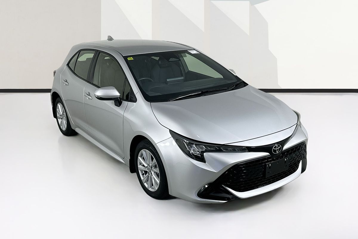 2024 Toyota COROLLA ASCENT SPORT MZEA12R