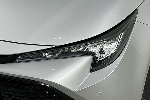 2023 Toyota COROLLA SX HYBRID ZWE219R