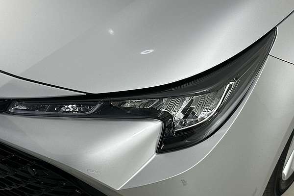 2024 Toyota COROLLA ASCENT SPORT MZEA12R