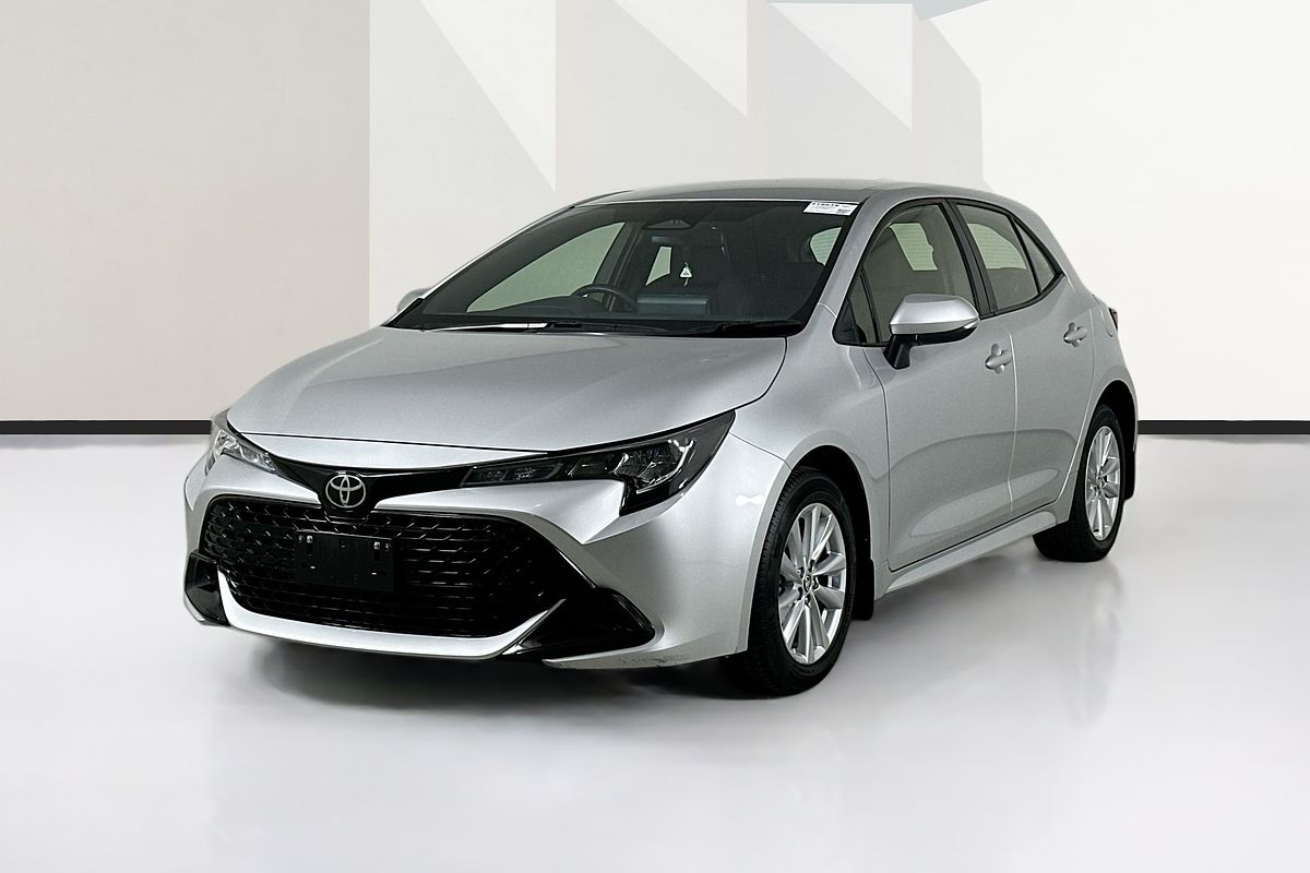 2024 Toyota COROLLA ASCENT SPORT MZEA12R
