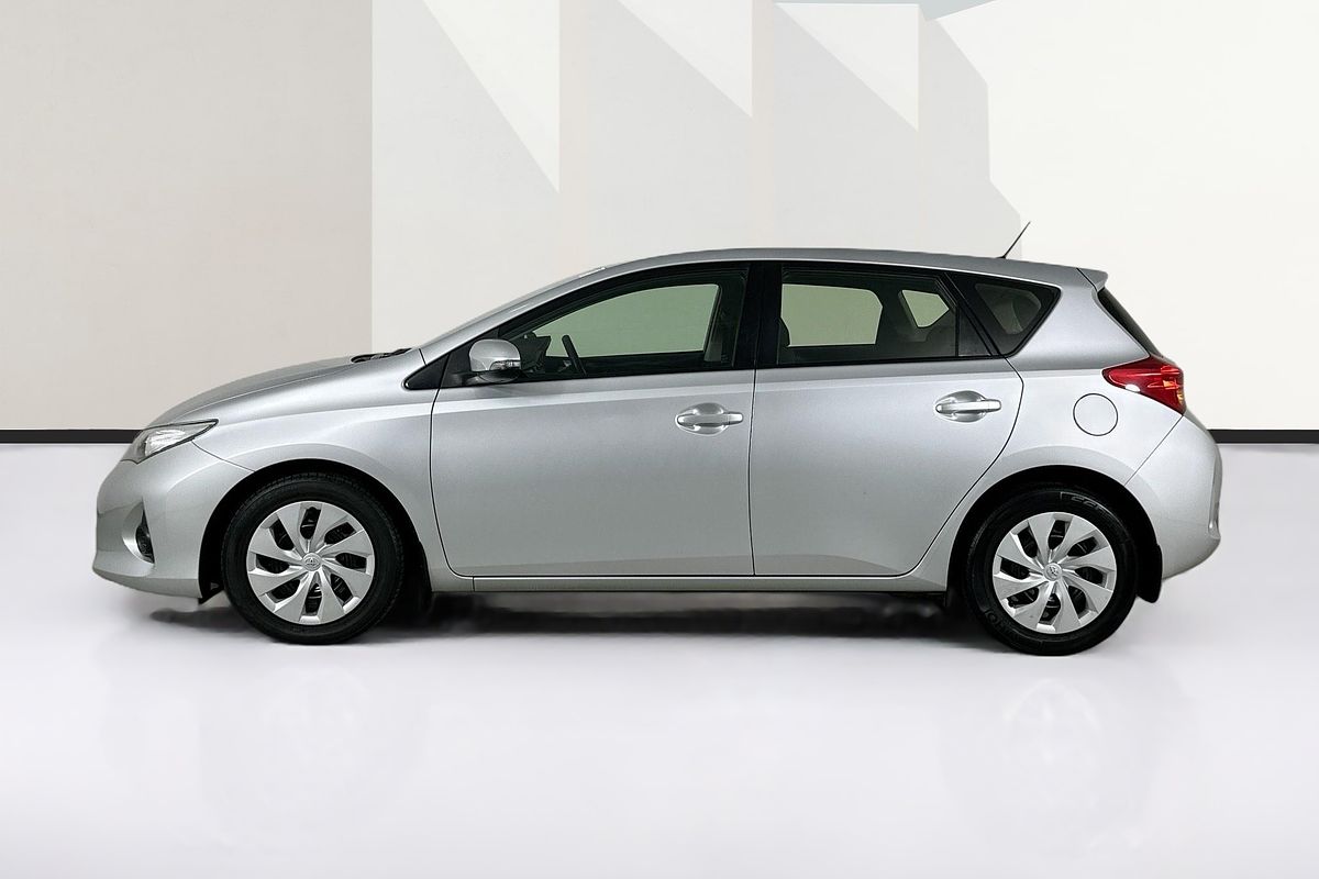 2013 Toyota COROLLA ASCENT ZRE182R