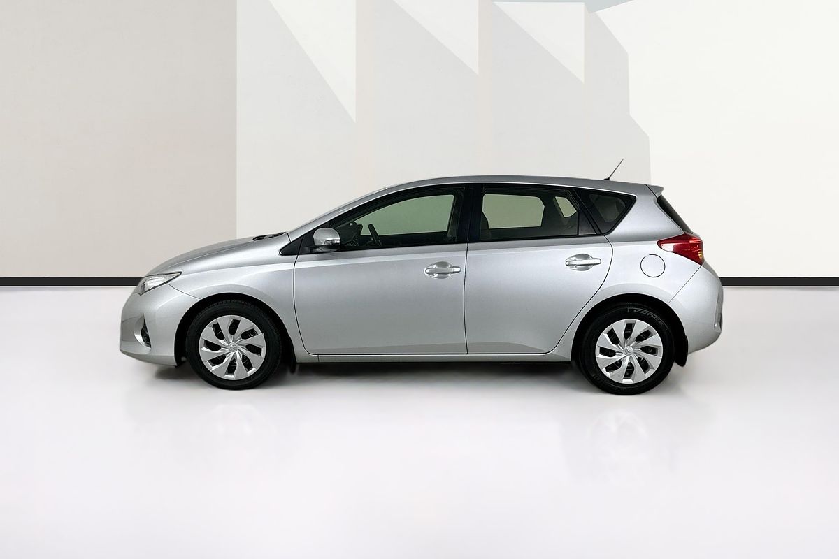 2013 Toyota COROLLA ASCENT ZRE182R