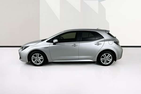 2020 Toyota COROLLA ASCENT SPORT HYBRID ZWE211R
