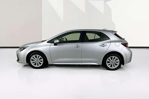 2024 Toyota COROLLA ASCENT SPORT MZEA12R