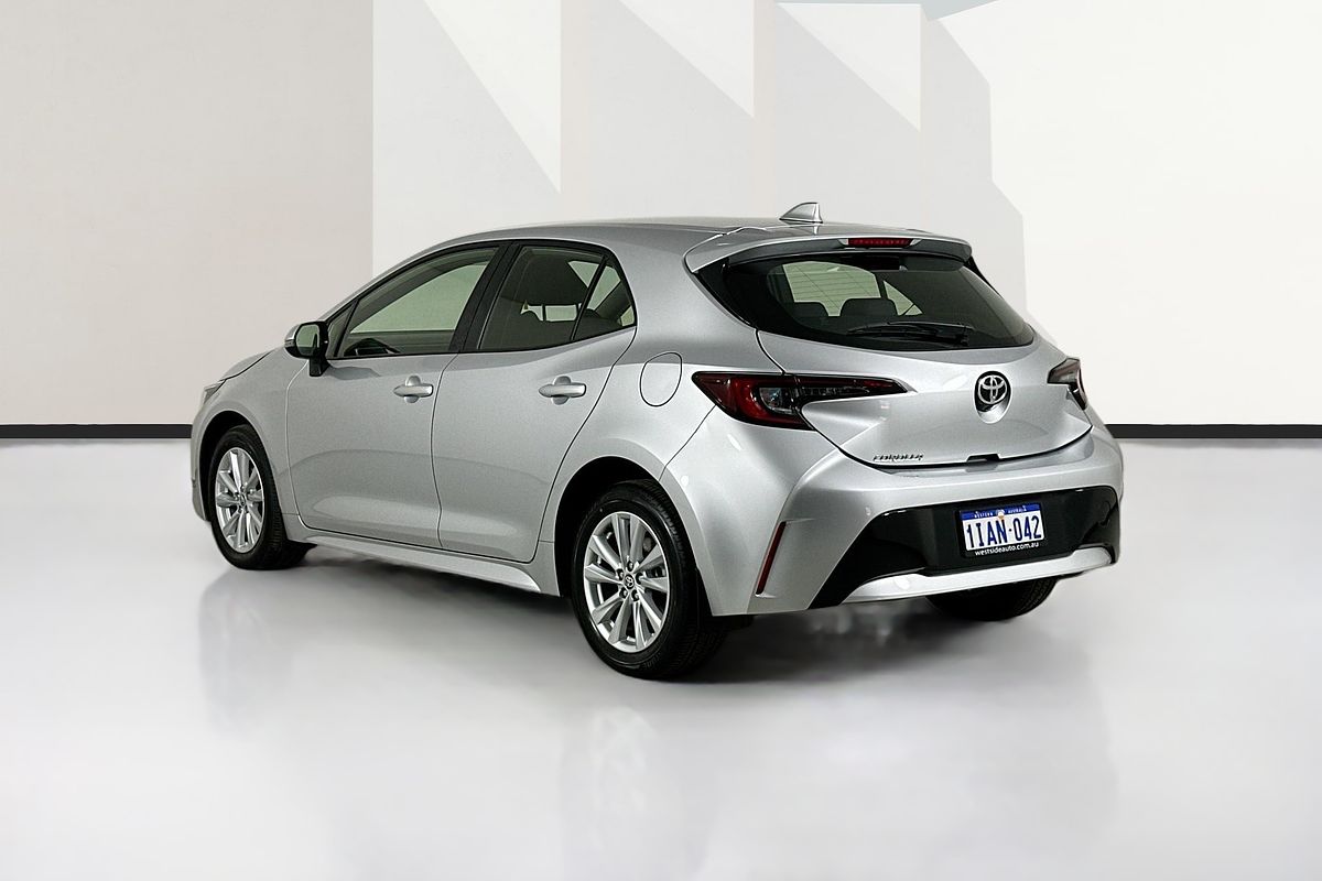2023 Toyota COROLLA ASCENT SPORT MZEA12R