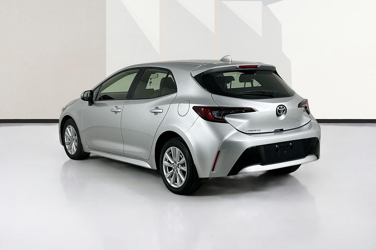2024 Toyota COROLLA ASCENT SPORT MZEA12R