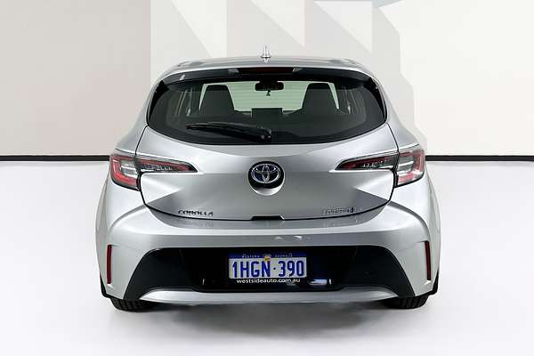 2021 Toyota COROLLA Ascent Sport Hybrid ZWE211R