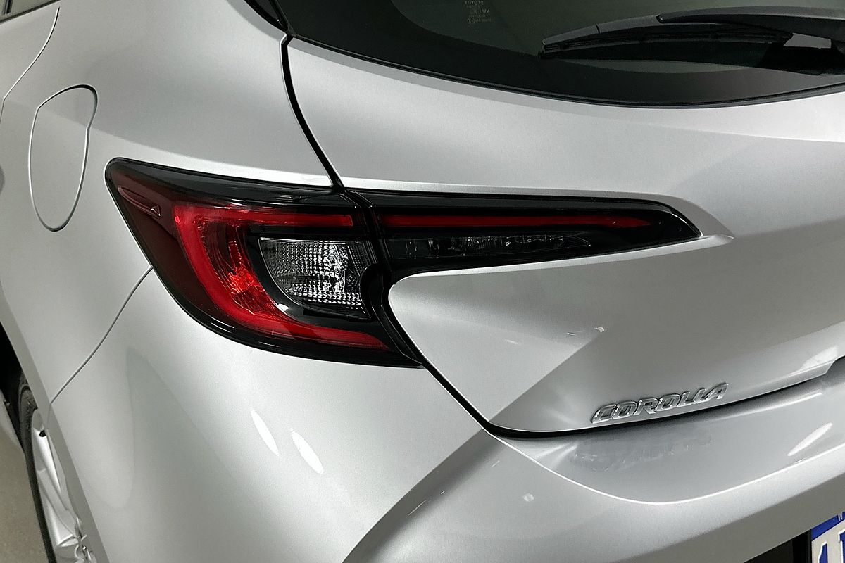 2023 Toyota COROLLA ASCENT SPORT MZEA12R