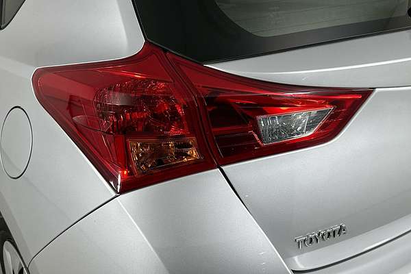 2013 Toyota COROLLA ASCENT ZRE182R