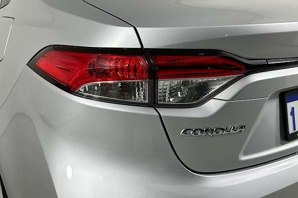 2021 Toyota COROLLA ASCENT SPORT MZEA12R