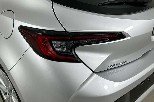 2024 Toyota COROLLA ASCENT SPORT MZEA12R