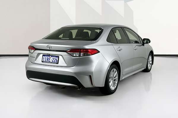 2021 Toyota COROLLA ASCENT SPORT MZEA12R