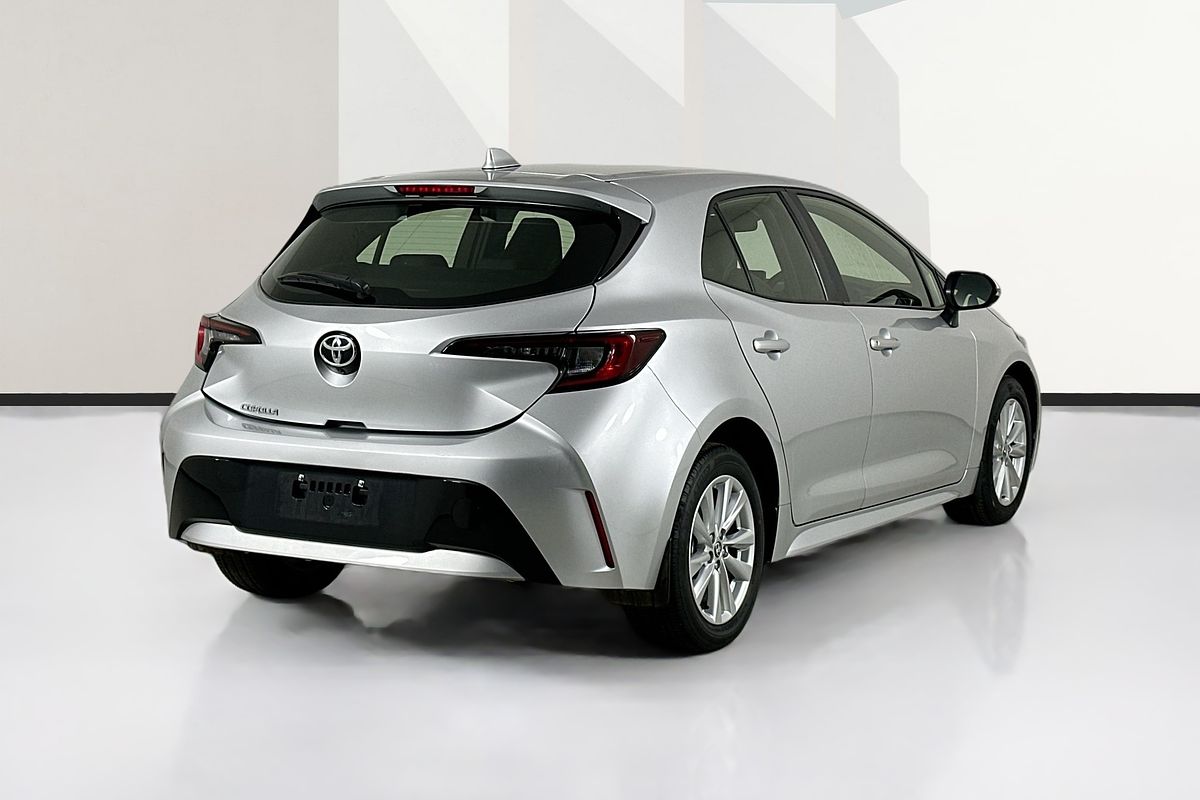 2024 Toyota COROLLA ASCENT SPORT MZEA12R