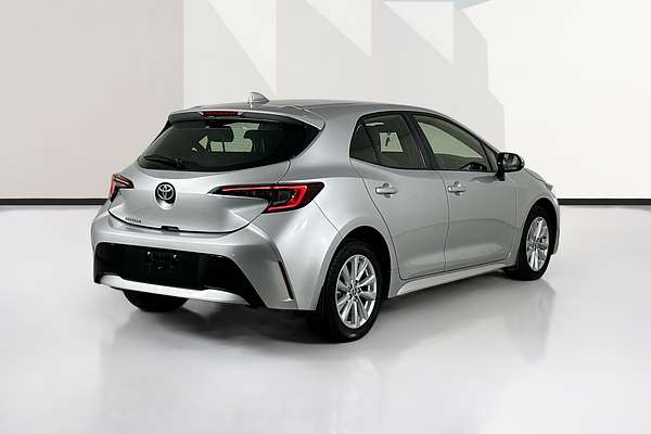 2024 Toyota COROLLA ASCENT SPORT MZEA12R