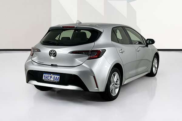 2020 Toyota COROLLA ASCENT SPORT MZEA12R