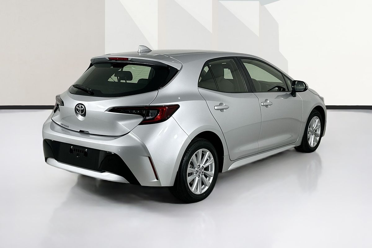 2024 Toyota COROLLA ASCENT SPORT MZEA12R