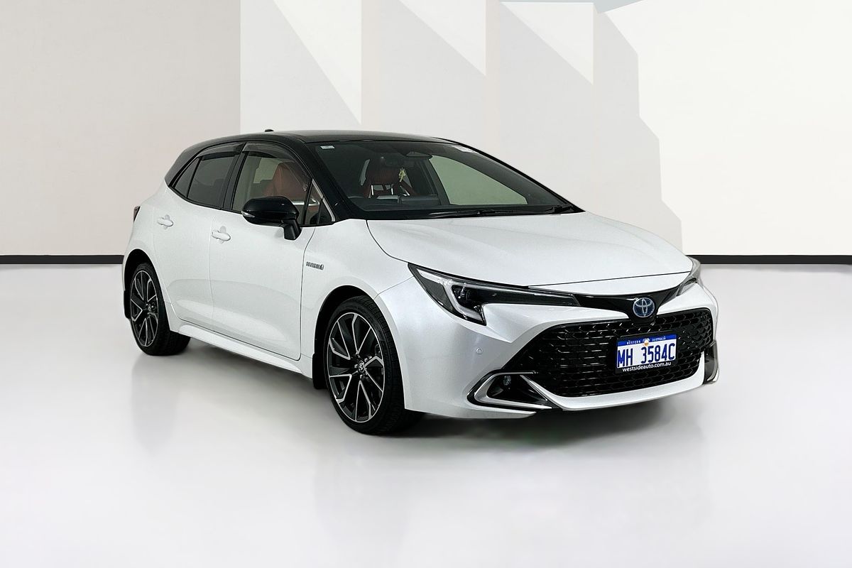 2023 Toyota COROLLA ZR HYBRID ZWE219R
