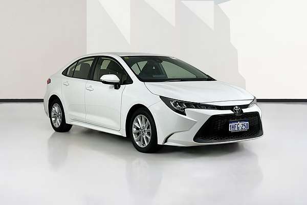2021 Toyota COROLLA ASCENT SPORT MZEA12R