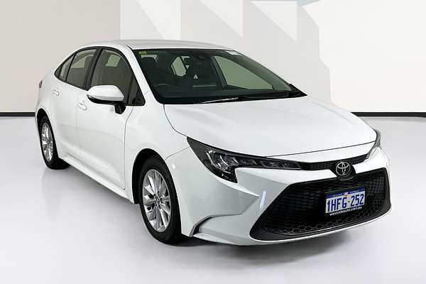 2021 Toyota COROLLA ASCENT SPORT MZEA12R
