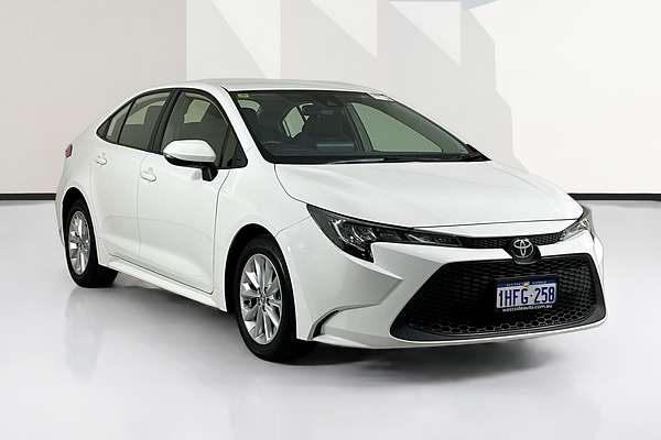 2021 Toyota COROLLA ASCENT SPORT MZEA12R