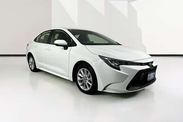 2021 Toyota COROLLA ASCENT SPORT MZEA12R