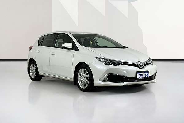 2015 Toyota COROLLA ASCENT SPORT ZRE182R