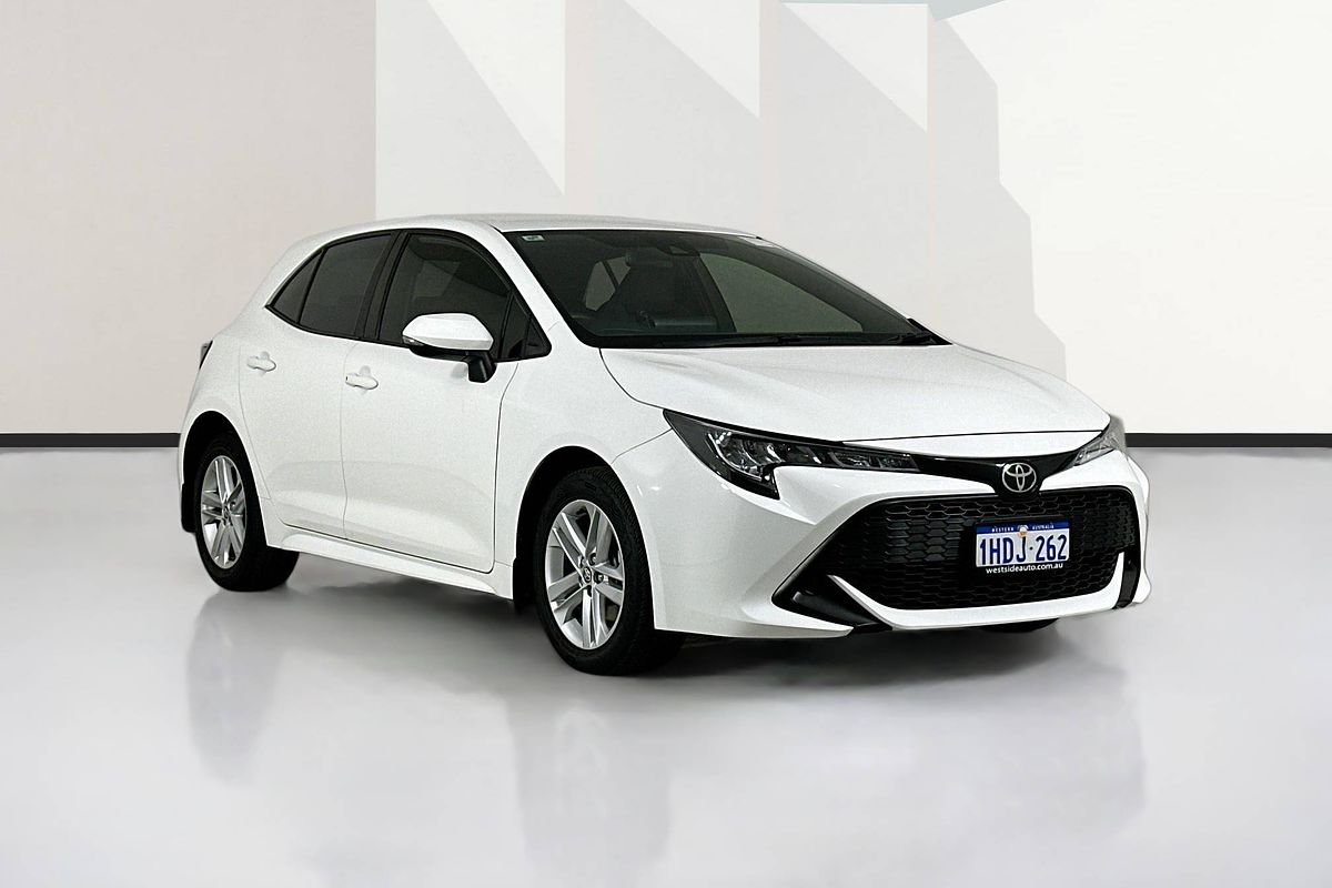 2020 Toyota COROLLA ASCENT SPORT MZEA12R