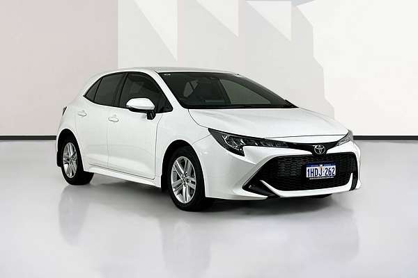2020 Toyota COROLLA ASCENT SPORT MZEA12R