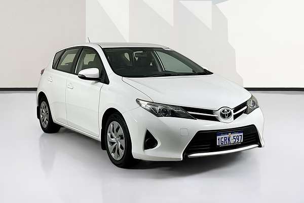 2013 Toyota COROLLA ASCENT ZRE182R