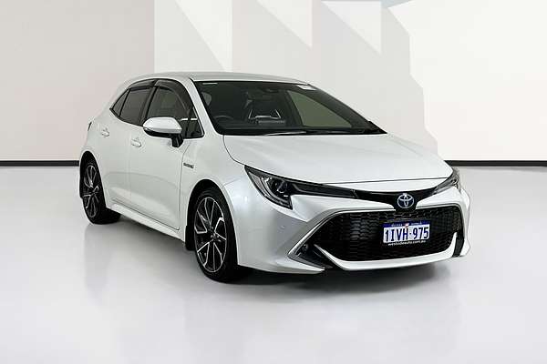 2022 Toyota COROLLA ZR HYBRID ZWE211R