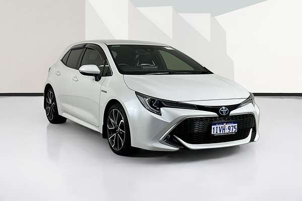 2022 Toyota COROLLA ZR HYBRID ZWE211R