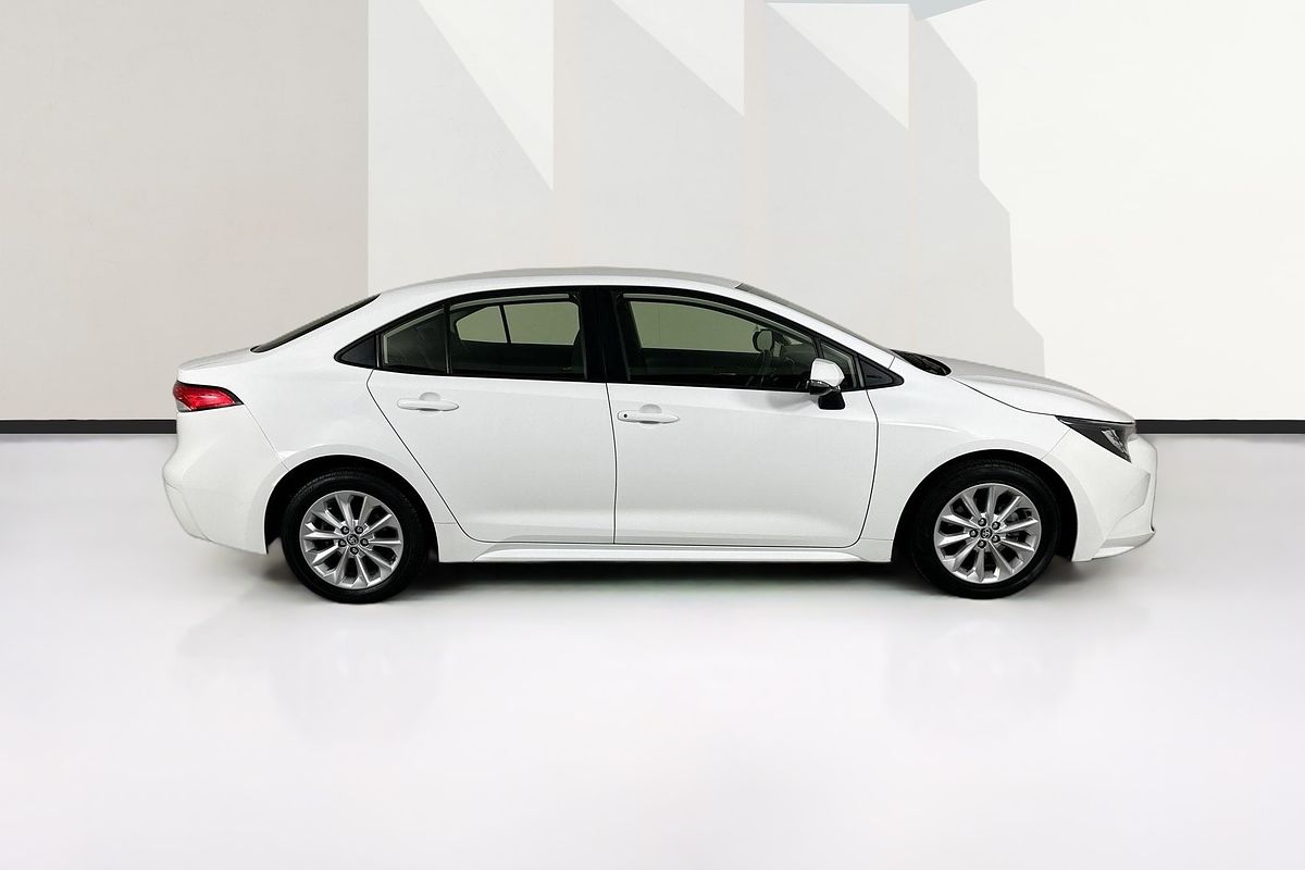 2021 Toyota COROLLA Ascent Sport MZEA12R